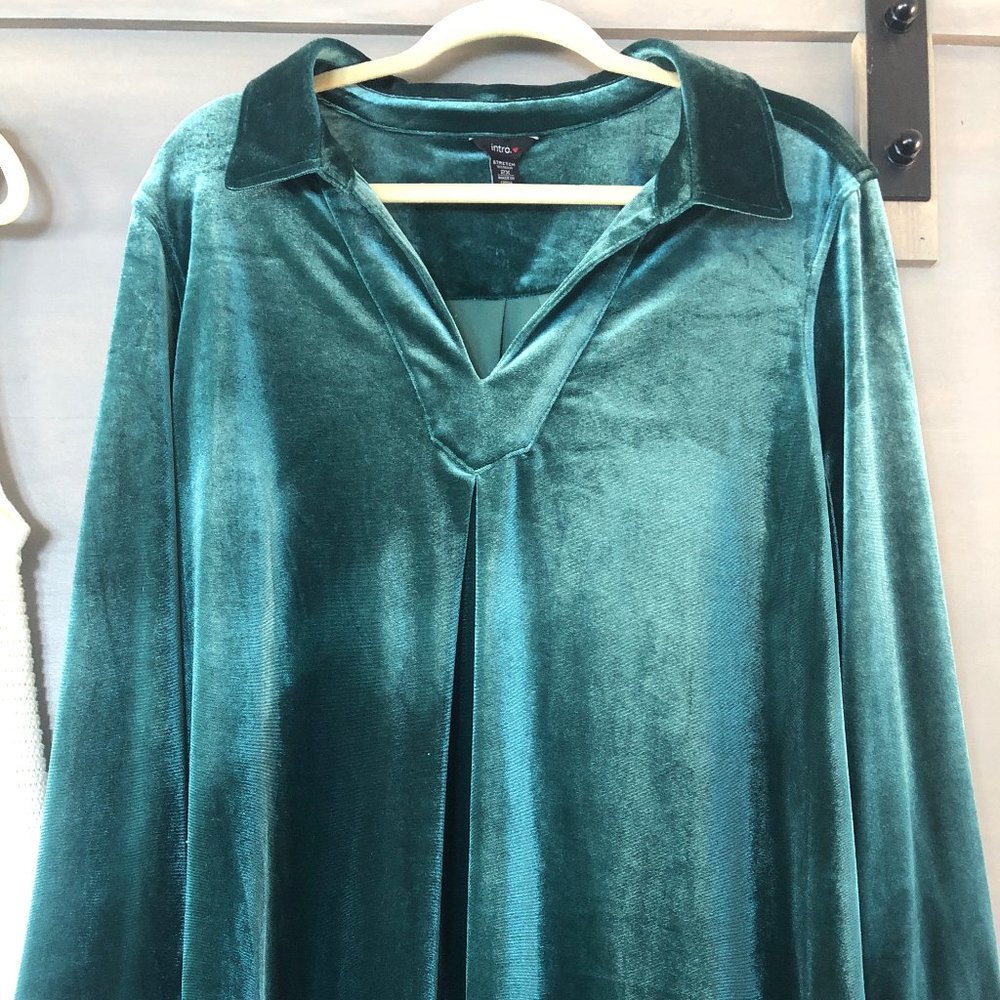 Emerald Velvet Top